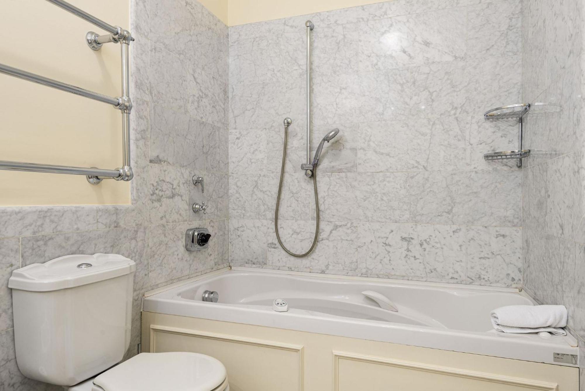 Unyca - Luxury Central Suite Флоренция Екстериор снимка